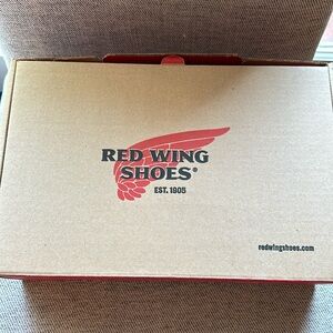 Red Wing Boots- Iron Ranger